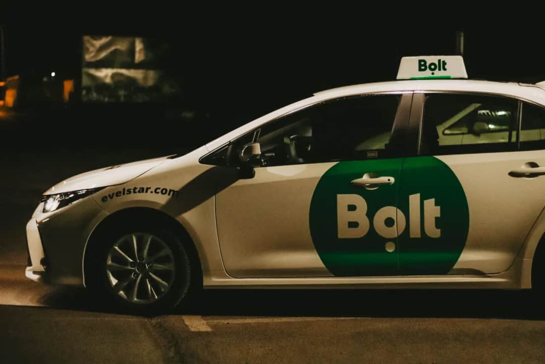 Ile można zarobić na Bolt? Sprawdź realne zarobki kierowców w Polsce