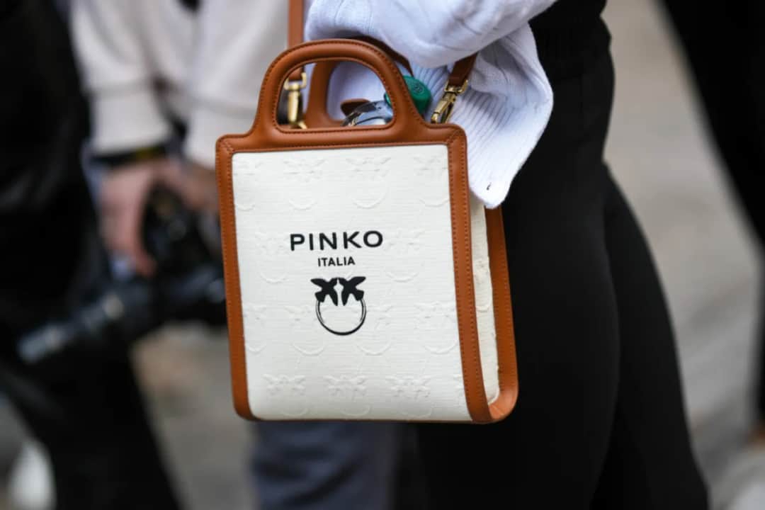 Pinko co to za firma? Poznaj historię i unikalny styl marki