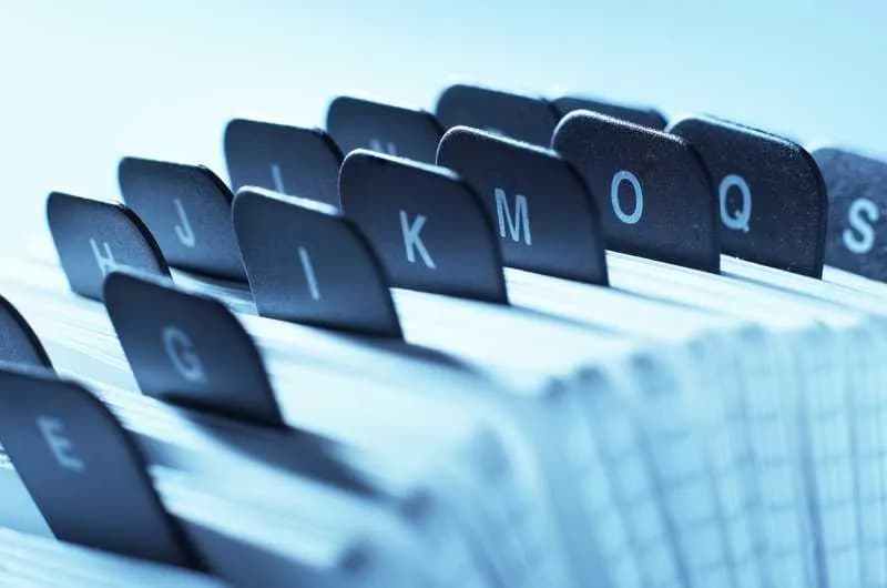 Czym jest KRS i dlaczego warto znać jego znaczenie dla firm?